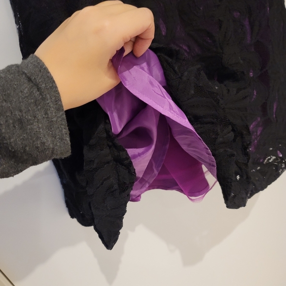 GUESS Purple and Black Lace Skater Dress - Picture 5 of 6